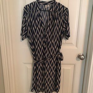 Navy & Tan Zigzag Dress